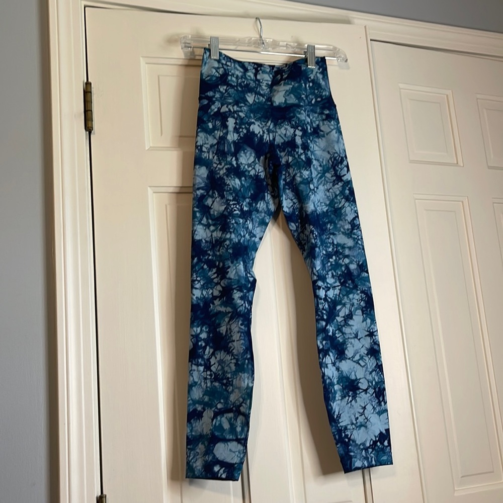 Lululemon Wonderunder printed leggings
